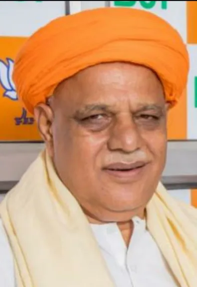 बाढ़ विभाग की लापरवाही पर भाजपा सांसद खफा, CM से टेक्नीकल जांच की मांग Ballia News