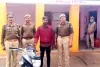 बलिया में चोरी की बाइक पर फर्राटा भर रहा था युवक, पड़ी पुलिस की नजर