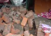 बलिया में बारिश के बीच गिरी दीवार, मलबे में दबे सगे भाई समेत तीन लड़के