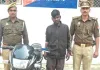 बलिया में चोरी की बाइक के साथ 22 वर्षीय युवक गिरफ्तार