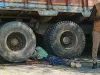 Ballia Road Accident : भीषण दुर्घटना में दो परीक्षार्थियों की मौत, जेसीबी से निकालना पड़ा ट्रक में फंसा शव, दो रेफर