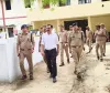बलिया एसपी ने देखा दो थाने का सच, औचक निरीक्षण के दौरान दिए आवश्यक दिशा निर्देश