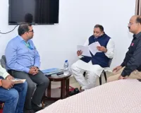 बलिया में मेडिकल कॉलेज के शिलान्यास की कवायद तेज, कार्यवाहक प्राचार्य ने परिवहन मंत्री और अधिकारियों संग की चर्चा