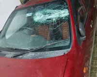 Ballia Breaking : प्रधान के घर में घुसकर दबंगई, मारपीट और धमकी, तोड़ी गाड़ियां