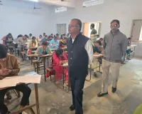 JNCU BALLIA : कुलपति ने किया परीक्षा केंद्रों का निरीक्षण