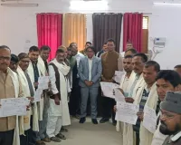 शत-प्रतिशत SIR करने वाले बलिया के 17 बूथ लेवल ऑफिसर सम्मानित