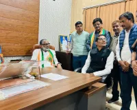 Ballia News : शिक्षकों की वेतन समस्या समाधान की दिशा में सांसद और परिवहन मंत्री ने की सार्थक पहल 