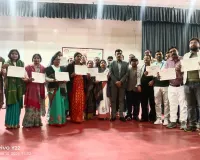 बलिया DM के हाथों सम्मानित हुए 210 BLO और सुपरवाइजर