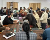 बलिया में संपूर्ण समाधान दिवस : CDO बोले-शिकायती पत्रों का गुणवत्तापूर्ण और समयबद्ध निस्तारित करें जिम्मेदार