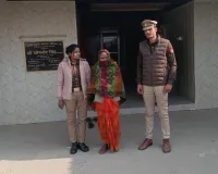 Ballia News : एक साल पहले हुई थी शादी, फंदे पर लटकी मिली विवाहिता की लाश; महिला गिरफ्तार