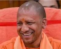 चटकार होगी यूपी के कर्मचारियों की होली, त्योहार से पहले सीएम योगी ने दी ये खुशी