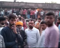 बलिया भीषण सड़क हादसा : चाचा के सामने भतीजे की दर्दनाक मौत, सिसका हर दिल