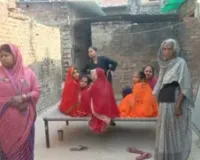 बलिया में इलेक्ट्रिक फेंसिंग से पूर्व प्रधान की पत्नी की मौत, मुकदमा दर्ज