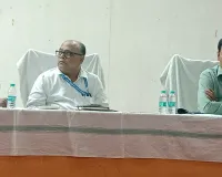 बलिया में ‘नो आयुष्मान-नो अनाज’ व्यवस्था लागू, कार्ड बनाने में तेजी के निर्देश, डीएम ने घोषित किया डेडलाइन