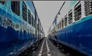 बलिया-आनन्द बिहार टर्मिनस क्लोन विशेष गाड़ी का कानपुर सेन्ट्रल स्टेशन पर बदला समय