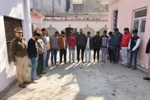 UP Police Bharti Exam : पुलिस भर्ती परीक्षा में सेंधमारी की कोशिश पड़ी भारी, कोचिंग संचालक समेत 15 गिरफ्तार