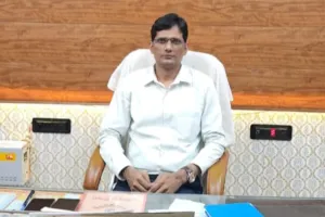 बलिया बीएसए शख्त... ऐसे बीईओ और स्कूलों के सभी शिक्षकों के खिलाफ हो सकती है बड़ी कार्रवाई 