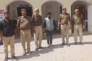 बलिया में अंतरप्रांतीय वाहन चोर गिरोह का सरगना गिरफ्तार, दर्ज है दो दर्जन से अधिक मुकदमें