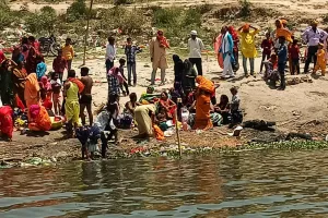 बलिया : गंगा में डूबा मुंडन संस्कार में शामिल युवक, मौत से मचा कोहराम