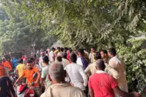 Ballia में राह चलते चाय विक्रेता को झपट ले गई मौत
