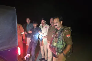 BALLIA BREAKING : पुलिस पर फायर करना बदमाश को पड़ा भारी, बरामद बाइक का सच जान चौक जायेंगे आप