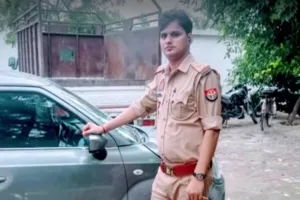 फर्जी दरोगा बन लोगों पर रौब गांठता था सब-इंस्पेक्टर का बेटा, पुलिस ने पकड़ा