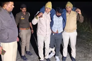 Half Encounter in Ballia : गलत काम में शामिल युवक पुलिस मुठभेड़ में गिरफ्तार