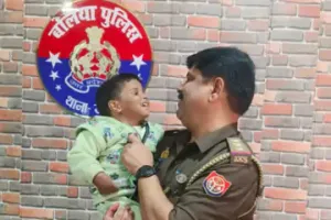 Ballia News : रेलवे स्टेशन पर तीसरे दिन मिला घर से लापता तीन वर्षीय बालक, क्या हैं राज