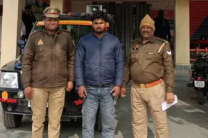 बलिया पुलिस के हत्थे चढ़े पांच बाल अपचारी समेत 6 अभियुक्त