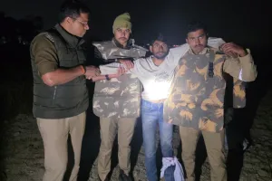 बलिया पुलिस से मुठभेड़ में पकड़ा गया 'दरिन्दा', ऐसे किया था 10 वर्षीय बच्चे का मर्डर