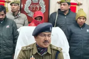 पुलिस ने 22 घंटे में सुलझाई मर्डर मिस्ट्री : पति का शव रेलवे ट्रैक पर छोड़ आई थी पत्नी, कातिल बीबी प्रेमी संग गिरफ्तार