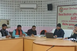 बलिया में नो-मैपिंग श्रेणी के 1.42 लाख मतदाताओं पर प्रशासन की नजर