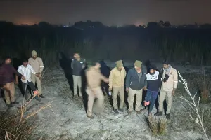 Video : बलिया पुलिस ने चार बदमाशों को मुठभेड़ में किया गिरफ्तार, दो हत्यारोपियों के पैर में लगी गोली