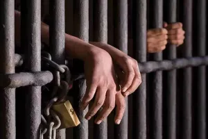 बलिया में नवविवाहिता की हत्या में दोषी पति, सास-ससुर और ननद को 10-10 साल की जेल