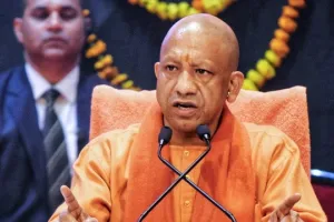 संविदाकर्मियों को योगी सरकार की बड़ी सौगात : 1 अप्रैल से बढ़ेगा मानदेय, जानें कितनी मिलेगी सैलरी