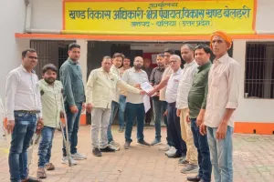 Ballia News : मानदेय भुगतान को लेकर मनरेगा कर्मियों में रोष, आंदोलन की चेतावनी