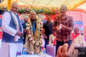 जेपी के गांव में हनुमान जी की प्राण प्रतिष्ठा यज्ञ में पहुंचे हरिवंश, बोले अपने पैसे से समाज सेवा करने वाले लोग महान