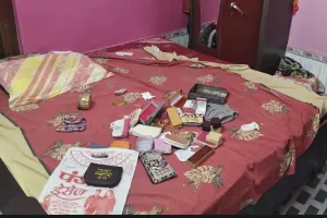 Ballia में चोरों ने खंगाला बंद मकान, जांच में जुटी पुलिस