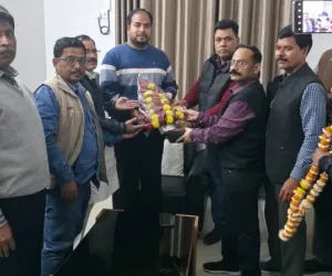 बलिया में नवागत DI का BCDA ने किया स्वागत