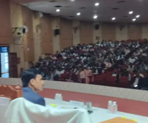 यूपी बोर्ड परीक्षा को लेकर प्रशासन अलर्ट, बलिया डीएम ने इन विन्दुओं पर दिए सख्त निर्देश