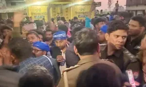 बलिया में दिनदहाड़े चाकू से गोदकर युवक की हत्या