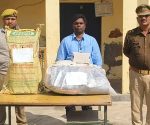 बलिया में धन और नौकरी का लालच देकर कराया जा रहा था मतांतरण, पादरी गिरफ्तार