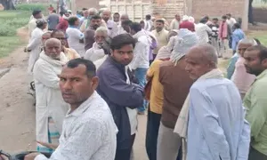 बलिया में गला काटकर युवा दुकानदार की हत्या, खेत में फेंका मिला शव