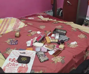 Ballia में चोरों ने खंगाला बंद मकान, जांच में जुटी पुलिस