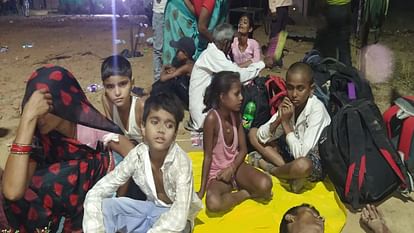 shahjahanpur road accident